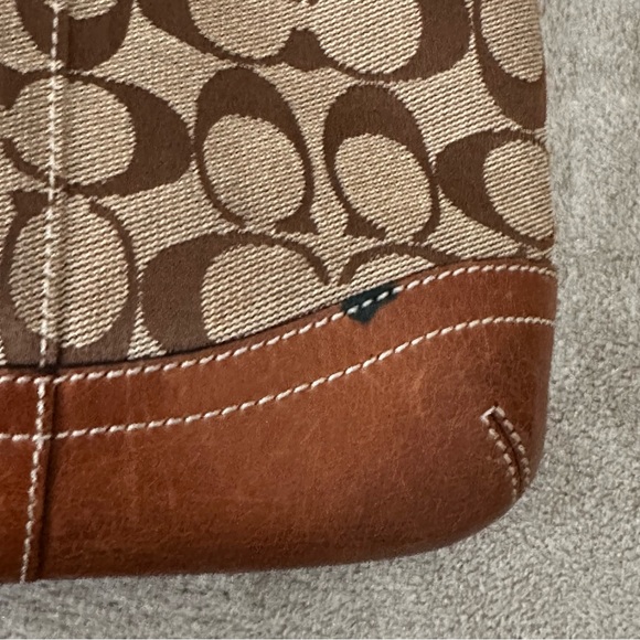 Coach Signature Soho Tan Brown Leather Canvas Slim Shoulder Bag Y2K - Picture 7 of 12